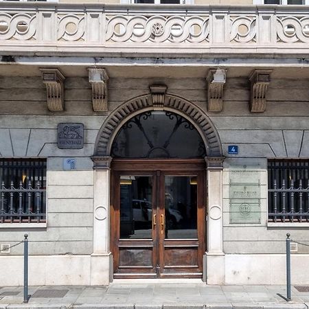Locanda Al Volo Tommaseo Trieste Exterior foto